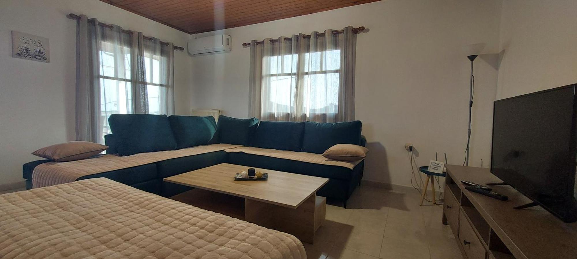 Apartament Elena'S Family House Artemida  Zewnętrze zdjęcie
